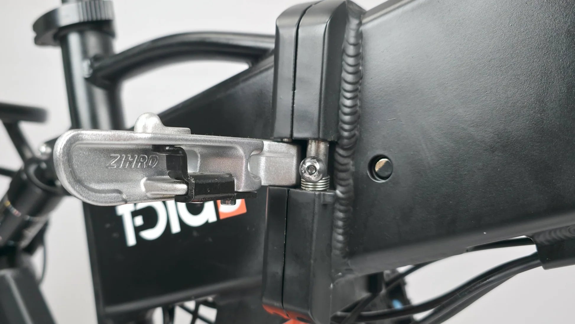 Alba Fold 3 Katlanır Elektrikli Bisiklet 2026 48V 15Ah (720Wh) Batarya