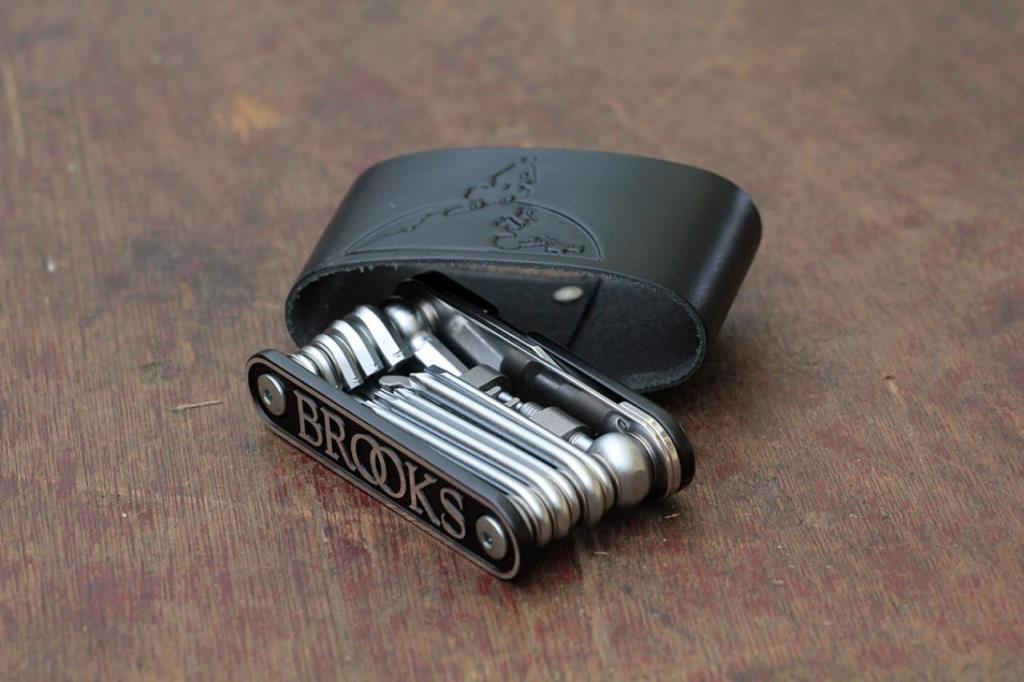 Brooks MT21 MultiTool 21 Fonksiyonlu Alyan Çakı Seti