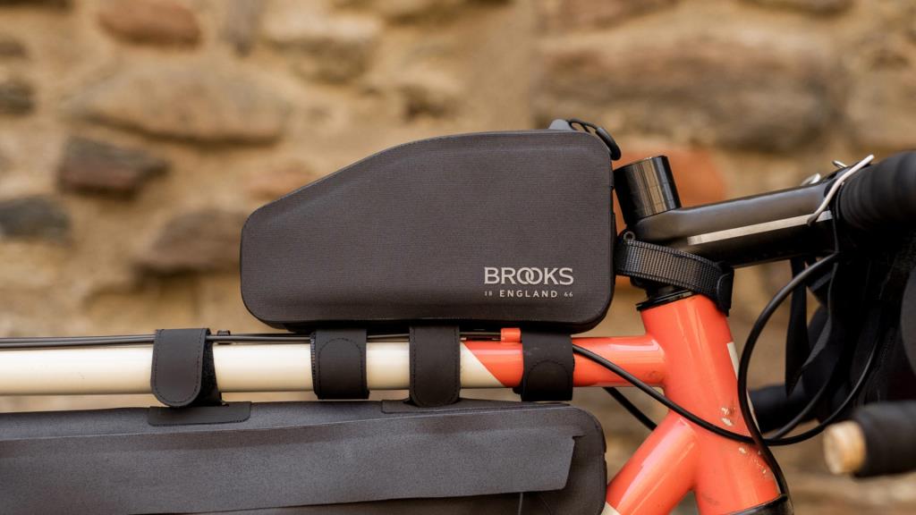 Brooks Scape Top Tube Kadro Üstü Bisiklet Çantası 0.9LT Siyah