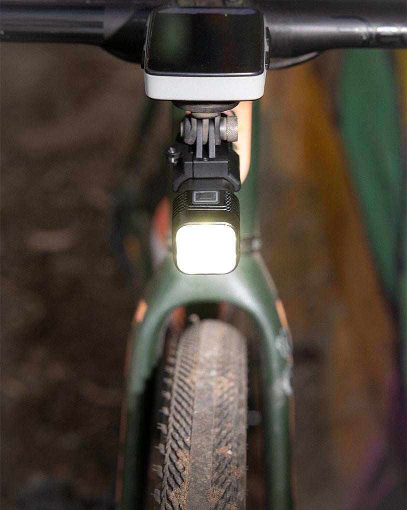 Knog Blinder 1400 Usb Şarjlı Ön Far Aydınlatma Seti 13459 FAR-244