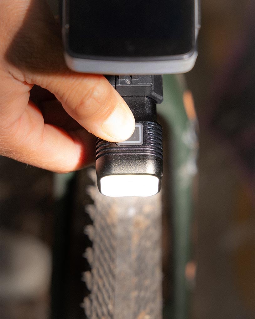 Knog Blinder 1400 Usb Şarjlı Ön Far Aydınlatma Seti 13459 FAR-244