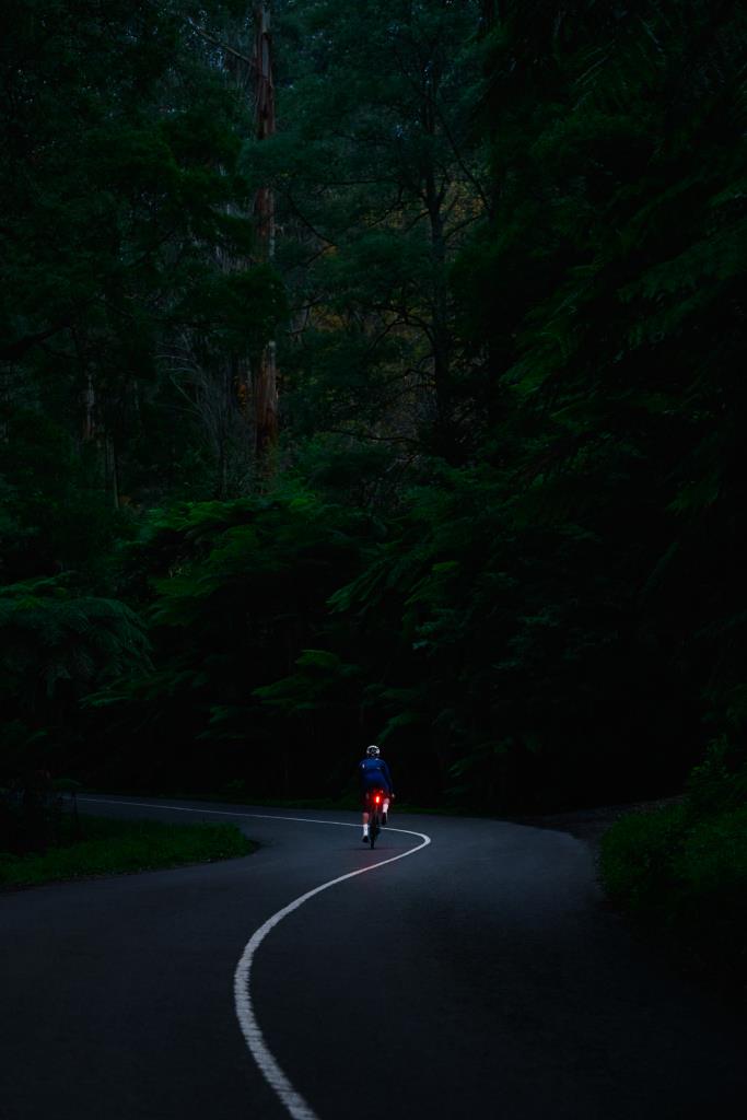 Knog Blinder Road 150 Usb Şarjlı Bisiklet Arka Aydınlatması STP-223