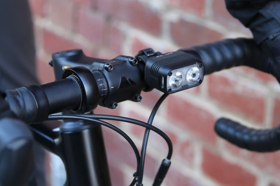 Knog Blinder Road 600 USB аккумуляторная передняя фара для велосипеда FAR-228