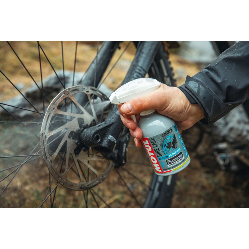 Motul Brake Clean Tour De France Onaylı Fren Aksamı Temizleme Spreyi 300ML 111408