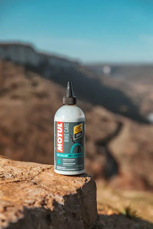 Motul Tire Sealant Anti Crevaison Tour De France Onaylı Tubeless Lastik Sıvısı 500ML 111385