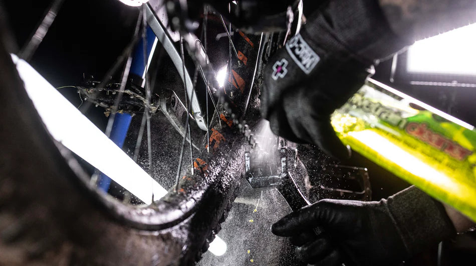 Muc-Off Bisiklet Zincir Bakım Kiti Temizleme ve Yağlama