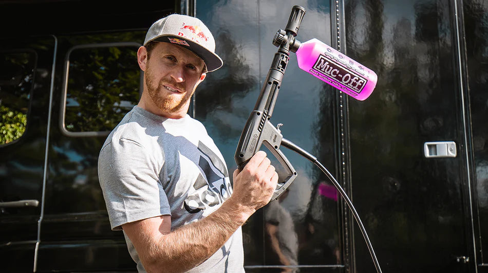 Muc-Off Pressure Washer Yıkama Makinesi ve Yıkama Seti