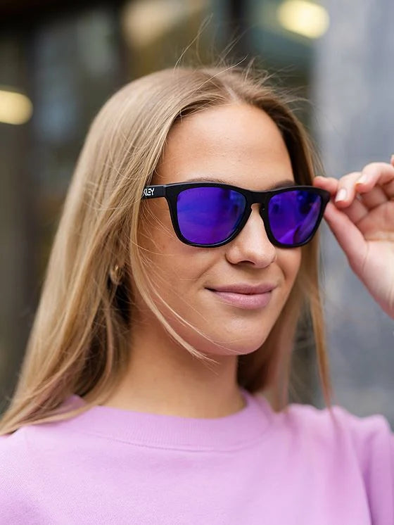 Солнцезащитные очки Oakley FrogSkins Matte Black Prizm Violet