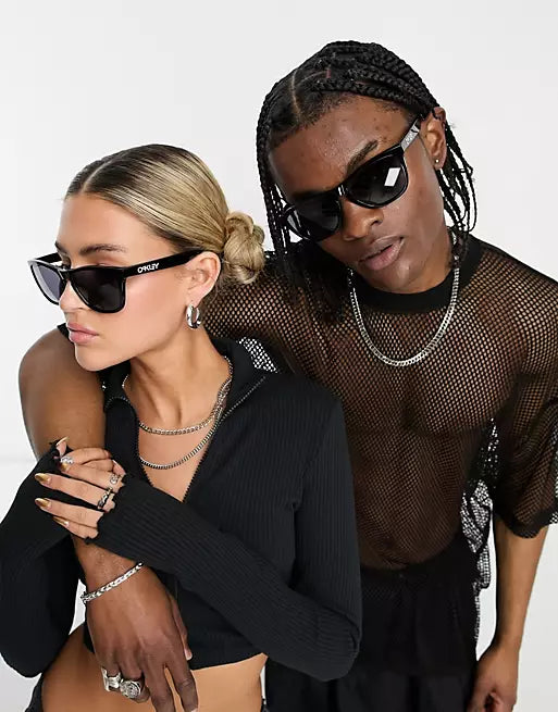 Oakley FrogSkins Polarize Güneş Gözlüğü Matte Black Prizm Black Polarized 9013