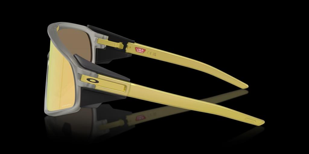 Солнцезащитные очки Oakley Latch Panel 940424, матовый серый цвет Ink Prizm 24K