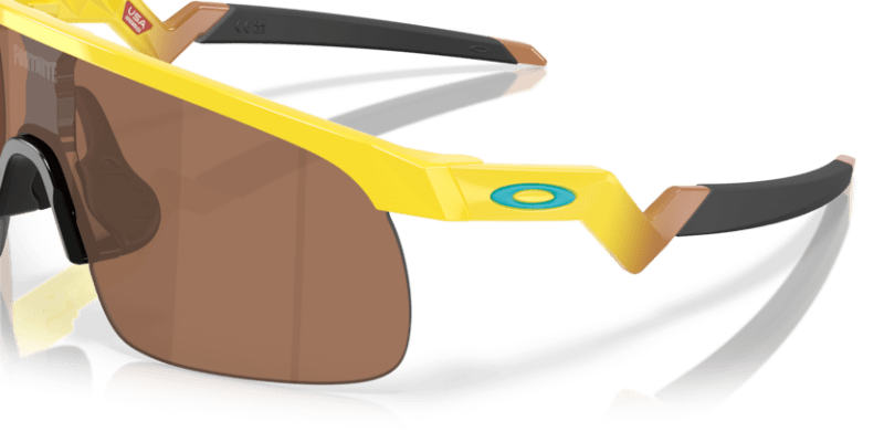 Lunettes de soleil jeunesse Oakley Resistor Fortnite édition spéciale J901028 Yellow Prizm Tungsten