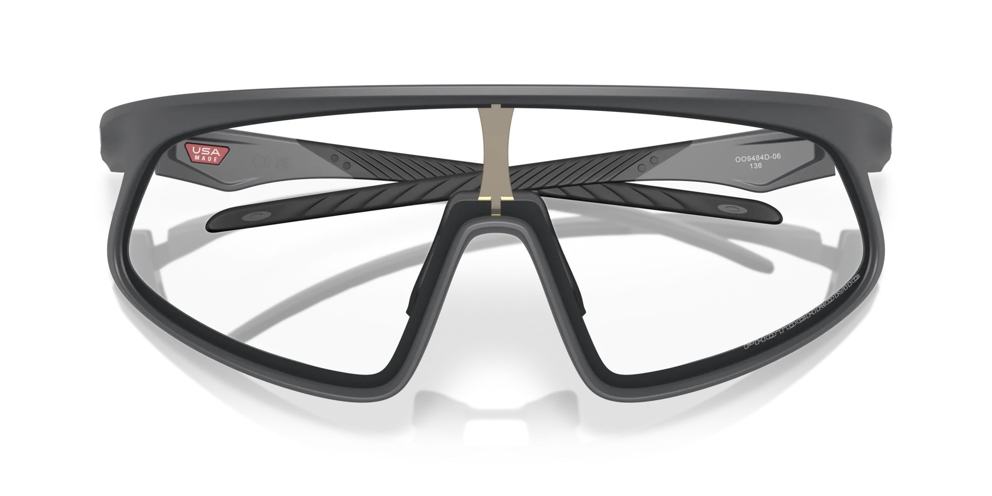 Фотохромные солнцезащитные очки Oakley RSLV 9484D Matte Carbon Photochromic 948406