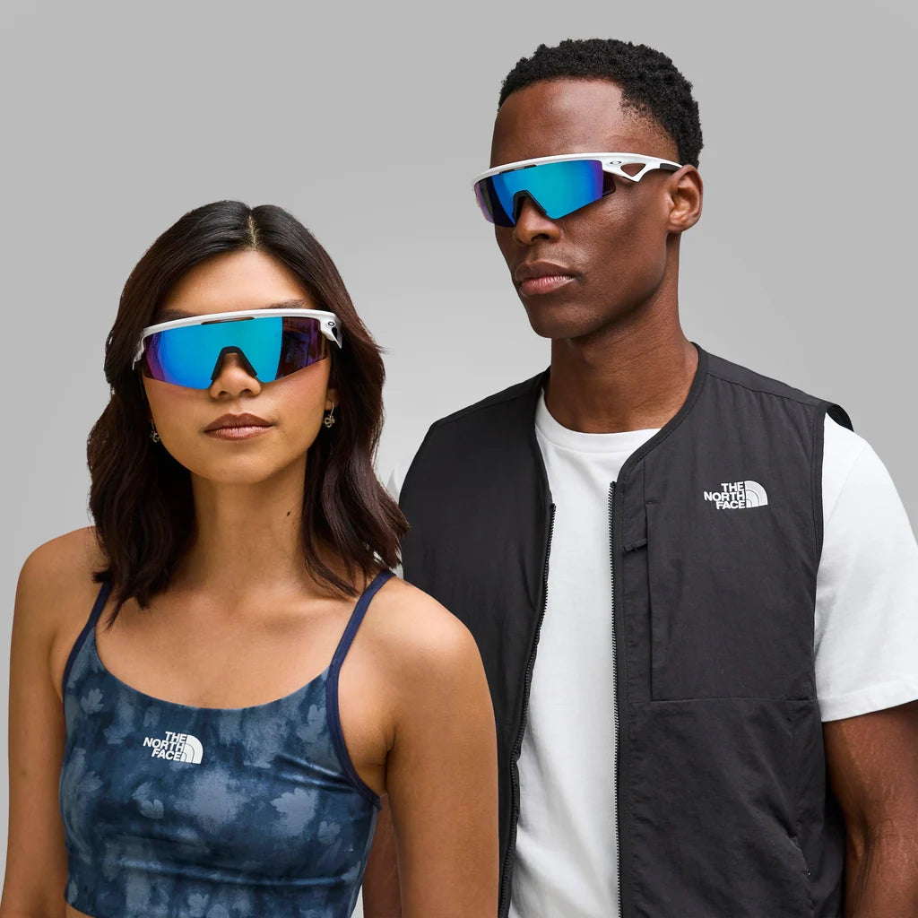 Oakley Sphaera Strike Güneş Gözlüğü 953104 Matte White Prizm Sapphire