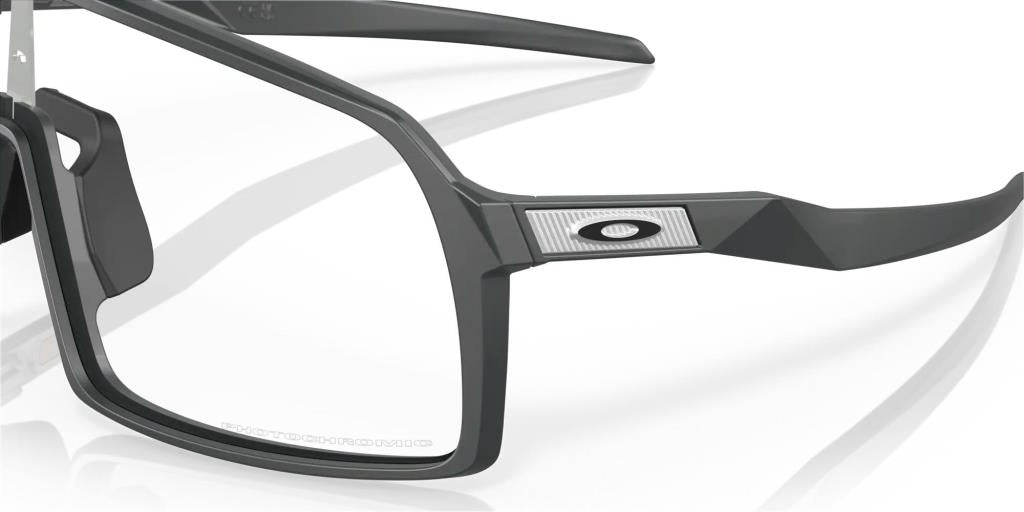 Oakley Sutro Bisiklet Güneş Gözlüğü Matte Carbon Clear Photochromic