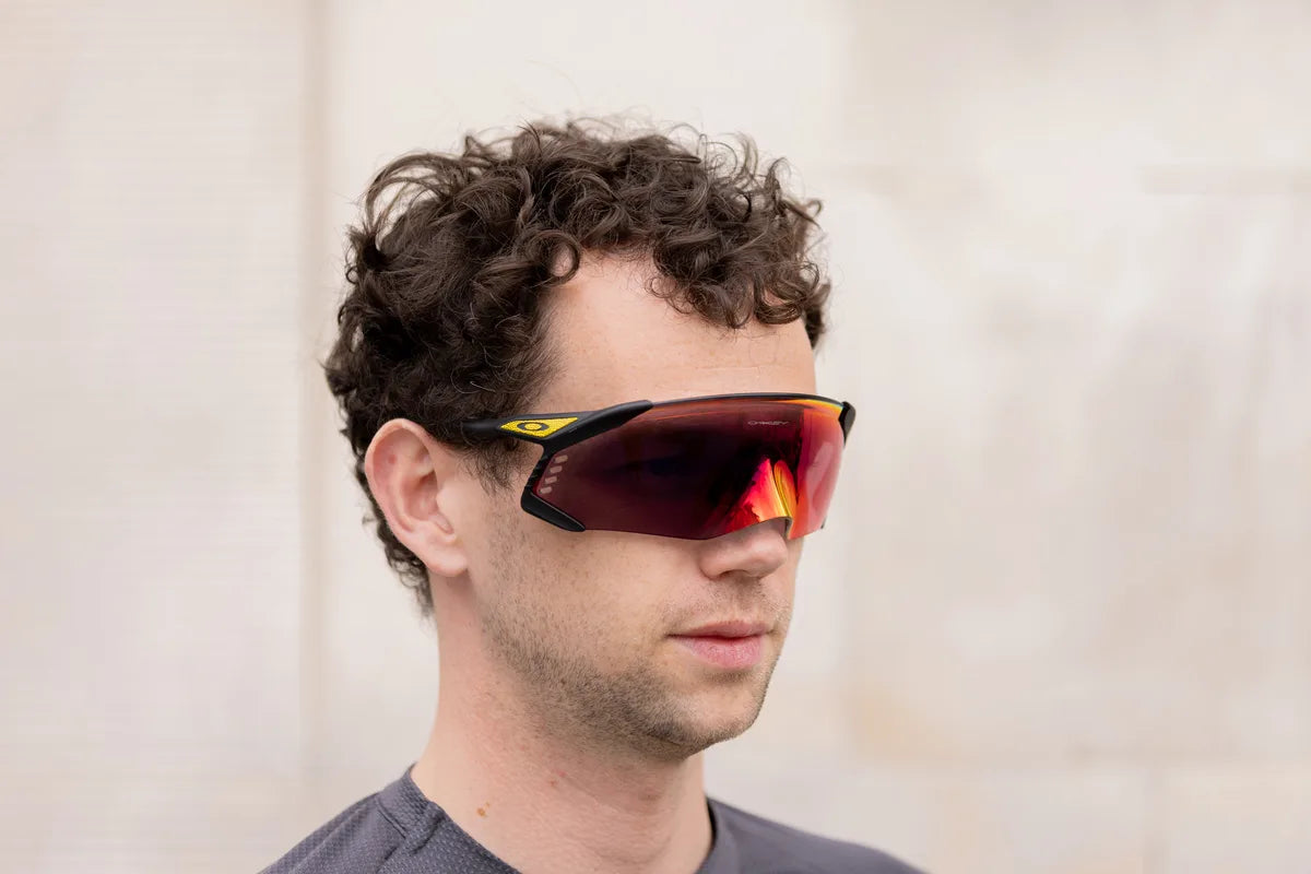 Oakley Velo Kato Güneş Gözlüğü 950107 Matte Grey Ink Prizm Black