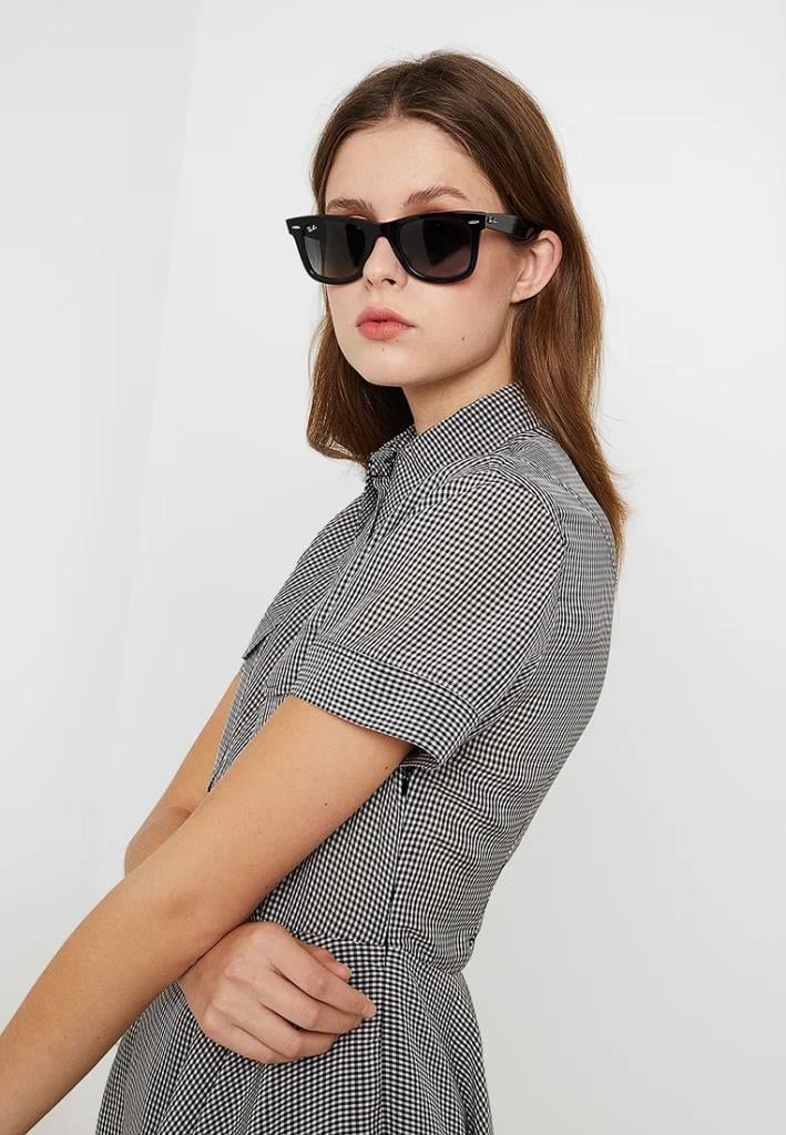 Ray-Ban Wayfarer 0RB2140 901/32 Güneş Gözlüğü 50 Ekartman Black Crystal Grey Gradient