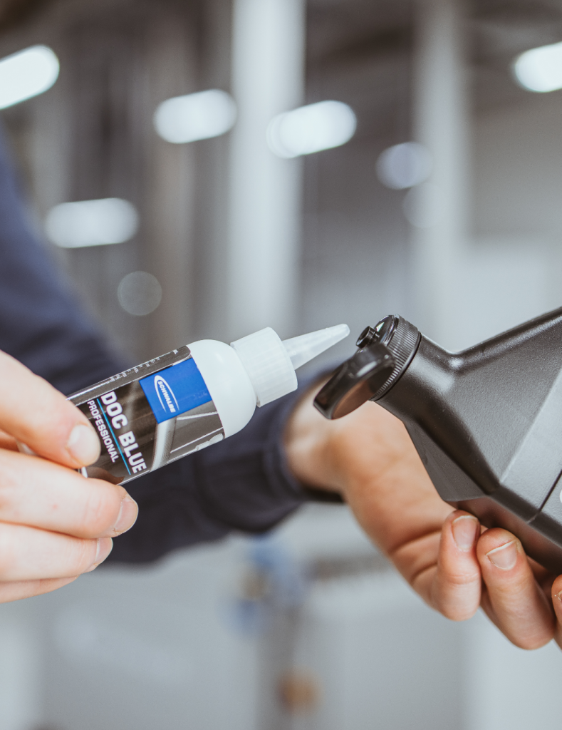 Schwalbe Burst Liquid Doc Blue 500мл