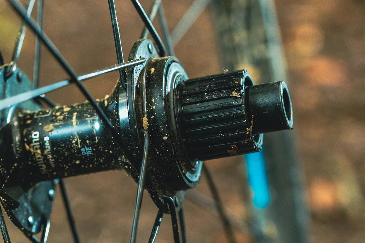 Комплект бескамерных ободов Shimano Deore SLX WH-MT620-B 29 Rim 15x110/12x148 мм AWHMT620LFEREBD9B4X