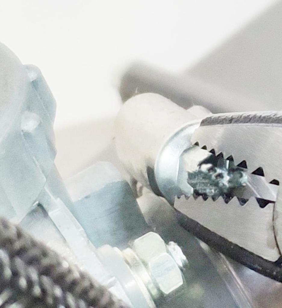 Клещи Unior 407 / 4DP-628800