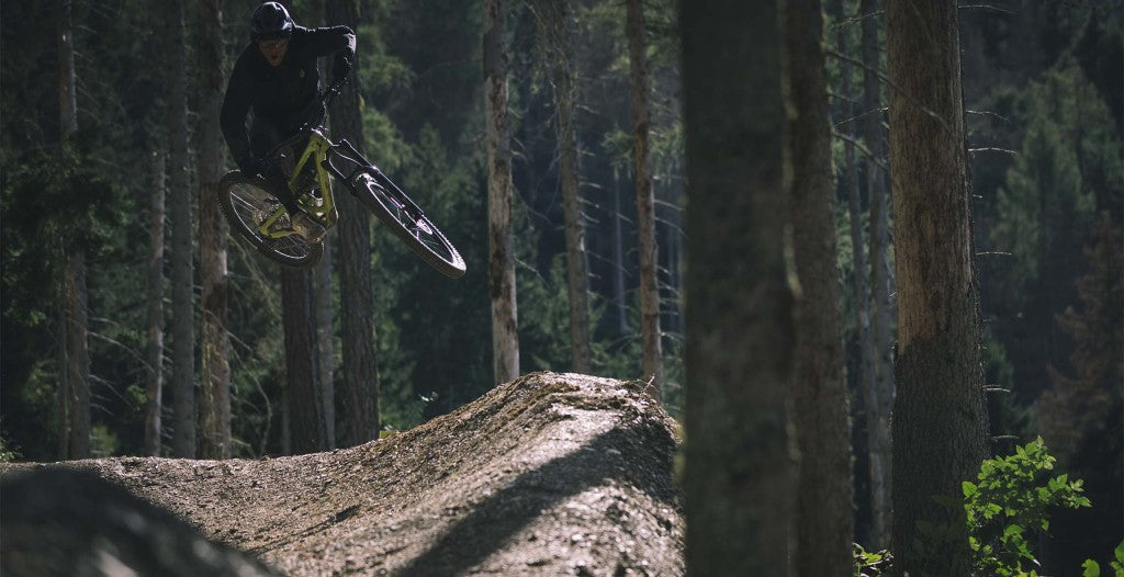 YT Capra 29 CORE 1 AL Enduro Mountain Bike 2026