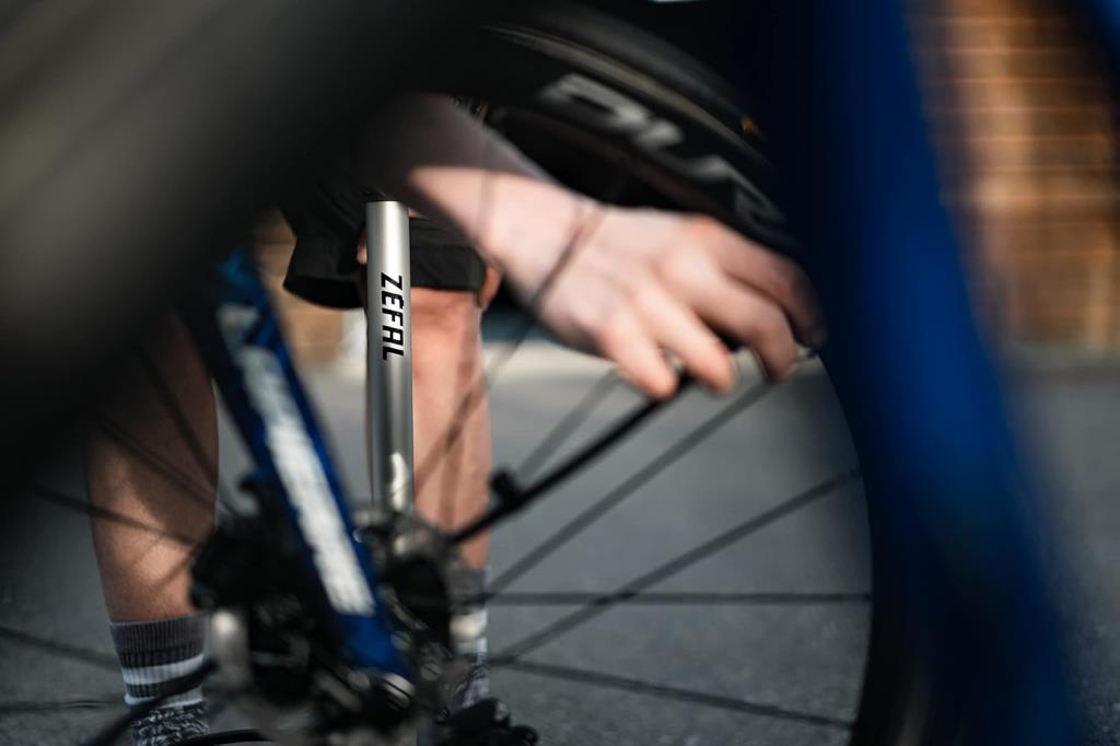 Zefal FP65 Z Turn Dijital Ayaklı Bisiklet Pompası 101639