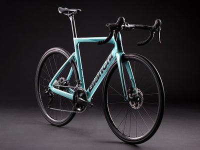 Bianchi Oltre Race 105 Karbon Yol Bisikleti YTB8DI44ZK