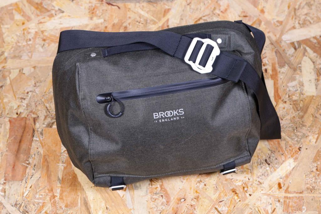 Brooks Scape Compact Gidon Çantası 10L Yeşil