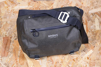 Brooks Scape Compact Gidon Çantası 10L Yeşil
