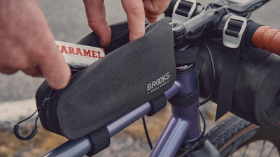 Brooks Scape Top Tube Kadro Üstü Bisiklet Çantası 0.9LT Siyah