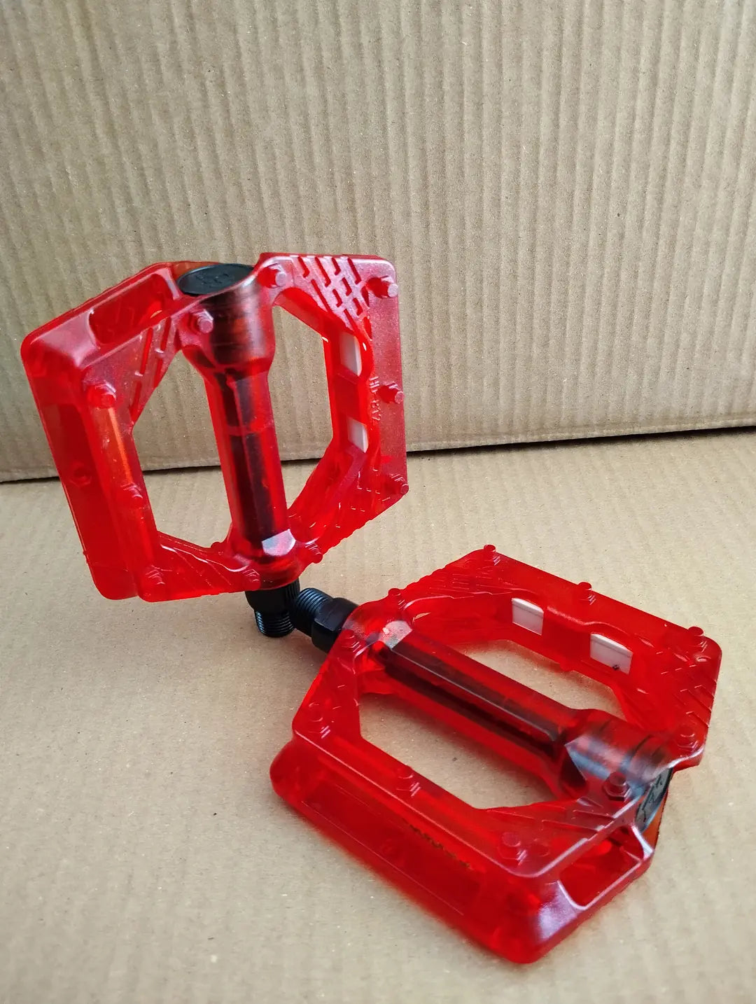 Evo Şeffaf Platform Geniş Bisiklet Pedalı Farklı Renklerde