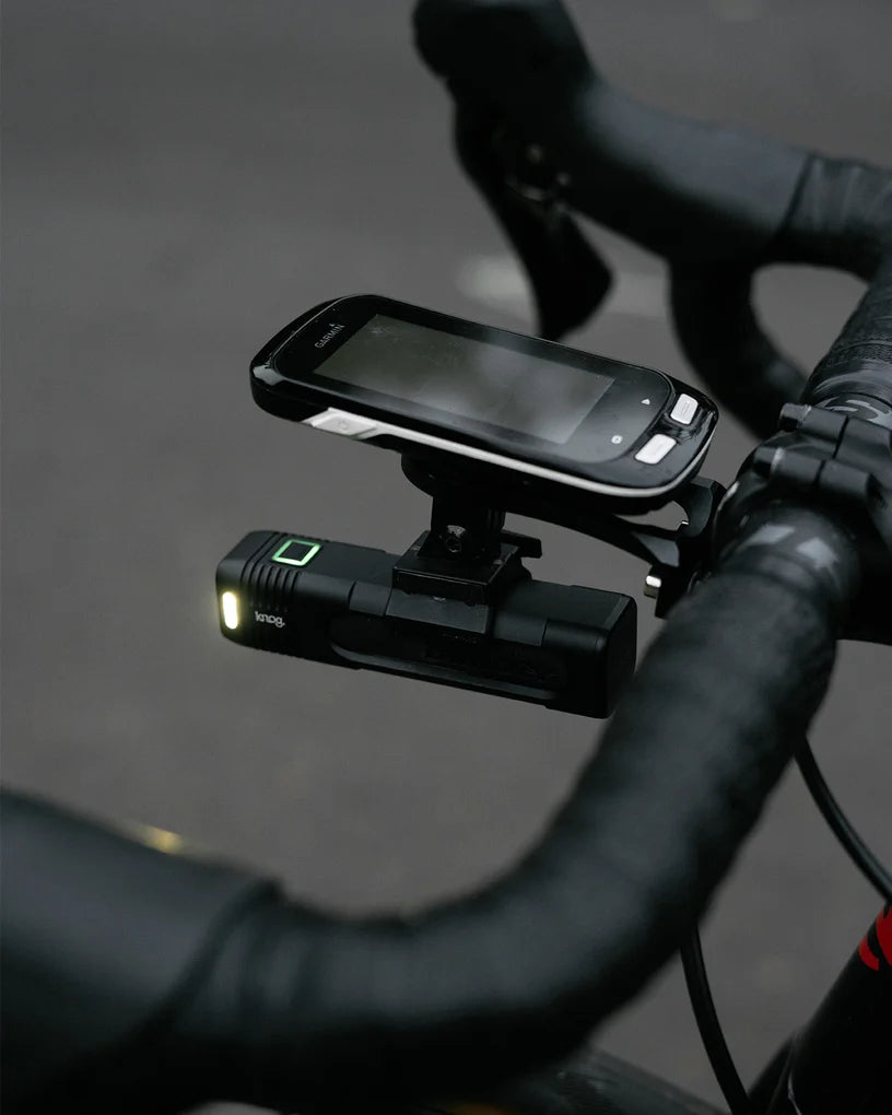 Knog Blinder 900 Lümen USB Şarjlı Ön Far FAR-233