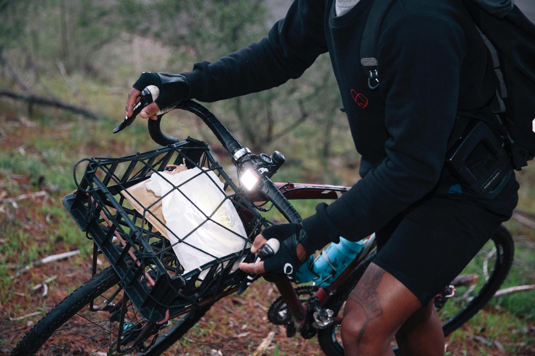 Knog Blinder Mob Four Eyes Usb Şarjlı Ön Aydınlatma Kırmızı