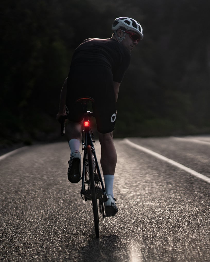 Knog Blinder Square Twinpack Usb Şarjlı Ön Arka Bisiklet Aydınlatma Seti 200 Lümen FST-415