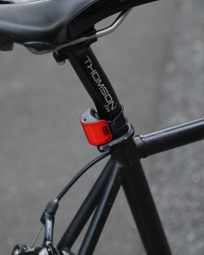 Knog Lil Cobber USB аккумуляторный задний фонарь для велосипеда 50 люмен STP-211 