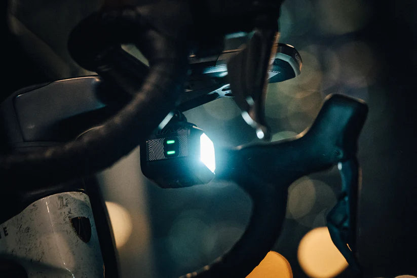 Moon Titan Max 1700 Lümen Usb Şarjlı Ön Aydınlatma