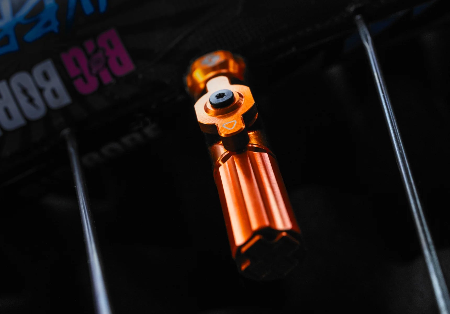 Muc-Off Big Bore Hybrid Tubeless Sibobu 60mm Pembe