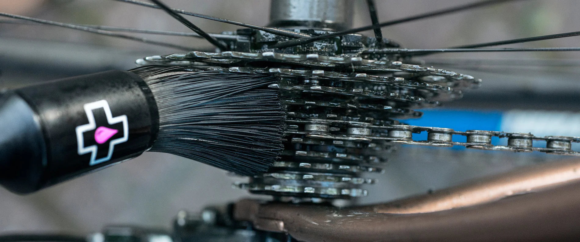 Muc-Off Çekiş Sistemleri Temizleme Fırçası