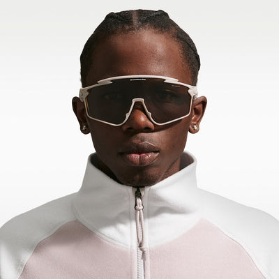 Nike ACG Vista Vert E Sonnenbrille IQ9349-009 Terrain Tint Matt College Grau
