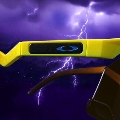 Oakley BXTR Fortnite Edition Güneş Gözlüğü 928021 Yellow Prizm Tungsten