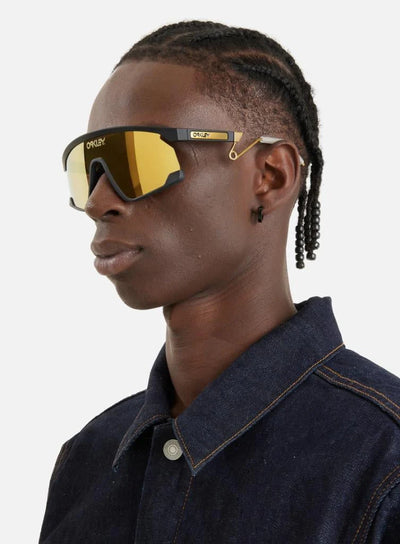 Oakley BXTR METAL Güneş Gözlüğü 923713 Trans Grey Ink Prizm Grey