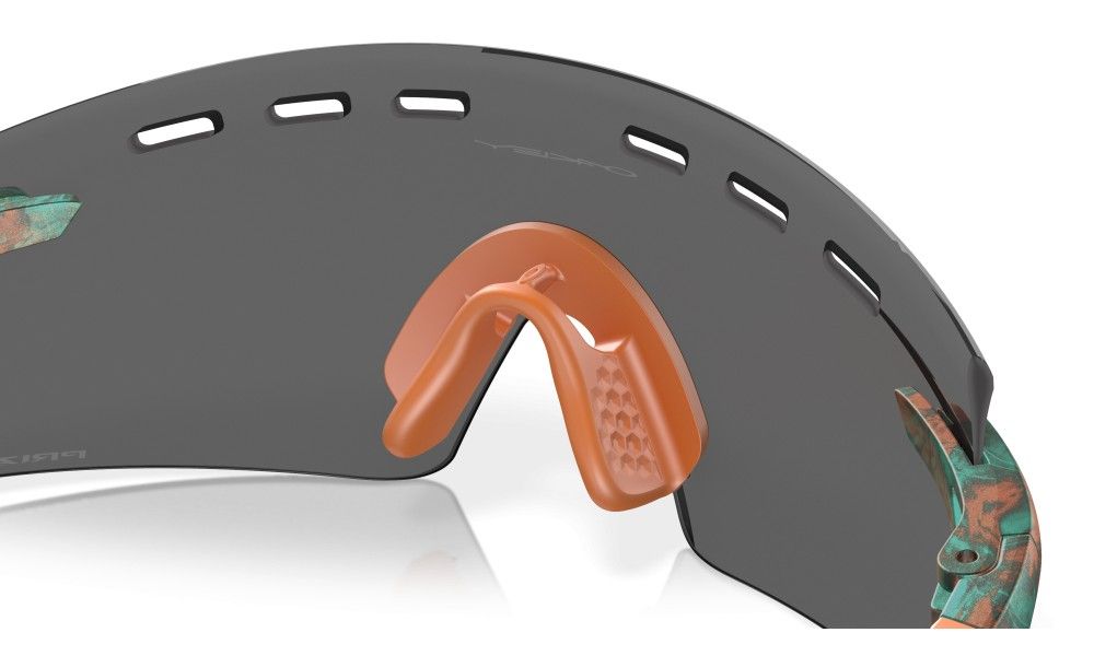 Oakley Encoder Strike Vented Güneş Gözlüğü 923515 Matte Copper Patina Prizm Black