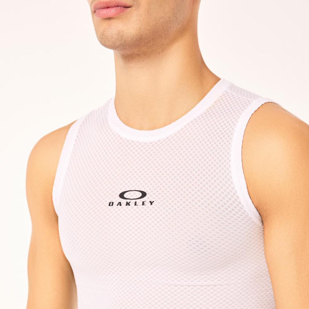 Oakley Endurance Base Layer Sleveless FOA405477 100 White 