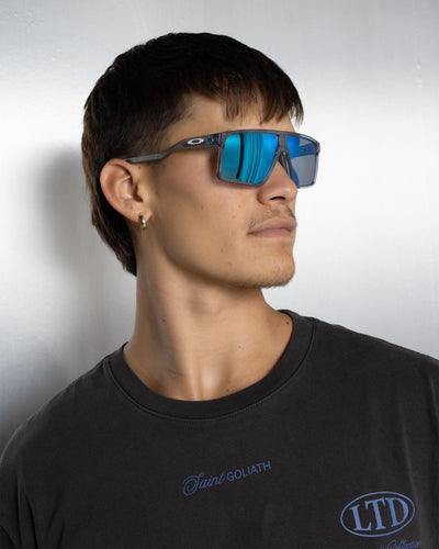 Oakley HELUX Güneş Gözlüğü 928507 Grey Smoke Prizm Black