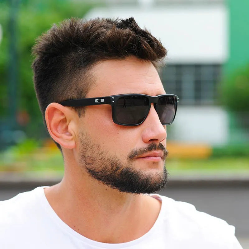 Oakley Holbrook Güneş Gözlüğü Polished Black Prizm Grey