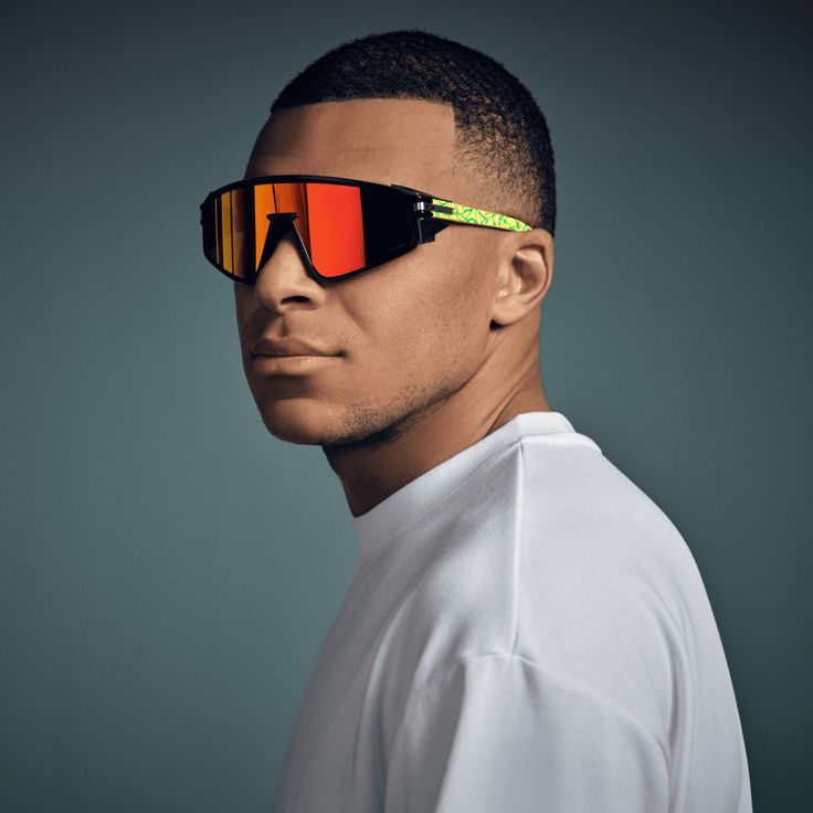 Солнцезащитные очки Oakley Latch Panel 940406 Matte Trans Navy Prizm Sapphire