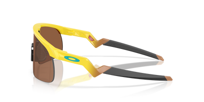 Lunettes de soleil jeunesse Oakley Resistor Fortnite édition spéciale J901028 Yellow Prizm Tungsten