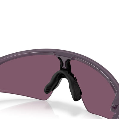 Oakley Resistor Sweep Gafas de Sol Juveniles J901514 Trans Aubergine Prizm Indigo