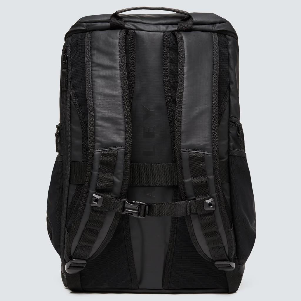 Oakley Road Trip RC Backpack FOS901038 02E Blackout