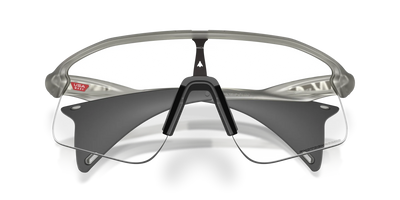 Oakley STUNT DEVIL Photochromic Güneş Gözlüğü 951708 Grey Ink Photochromic