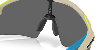 Солнцезащитные очки Oakley Stunt Wing 951903, матовые, песочно-чёрные, призматические